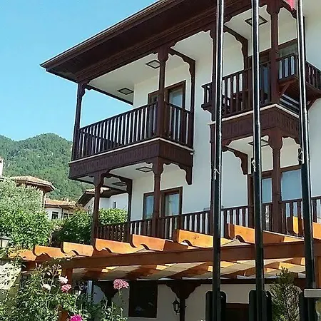 Kaya Hotel