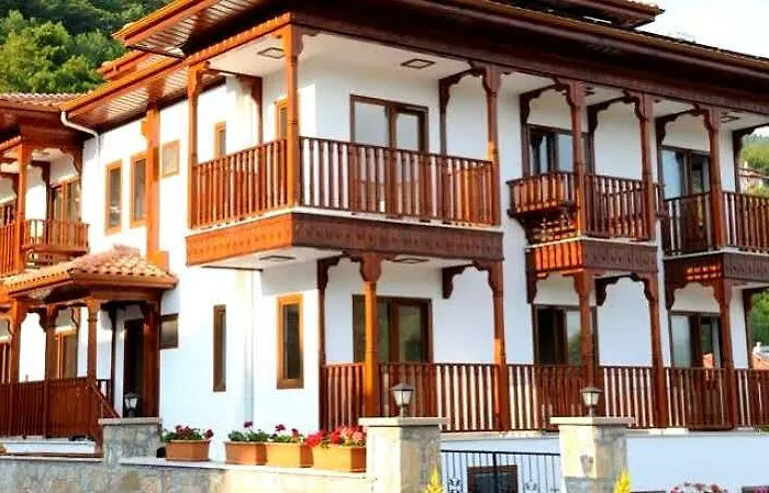 Kaya 4* 아키아카